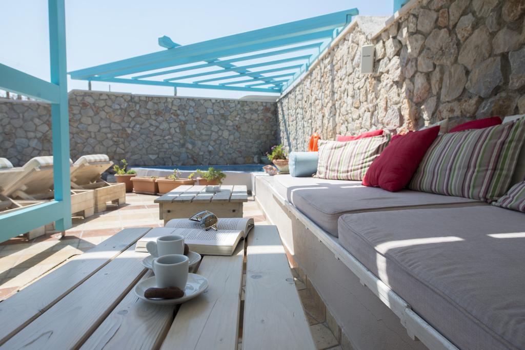 Villa Rose Fira  Ngoại thất bức ảnh
